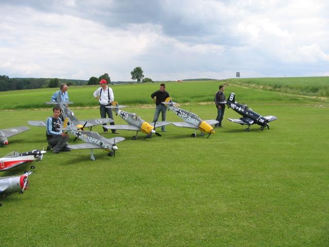 warbirdtreffen-parade (25).jpg